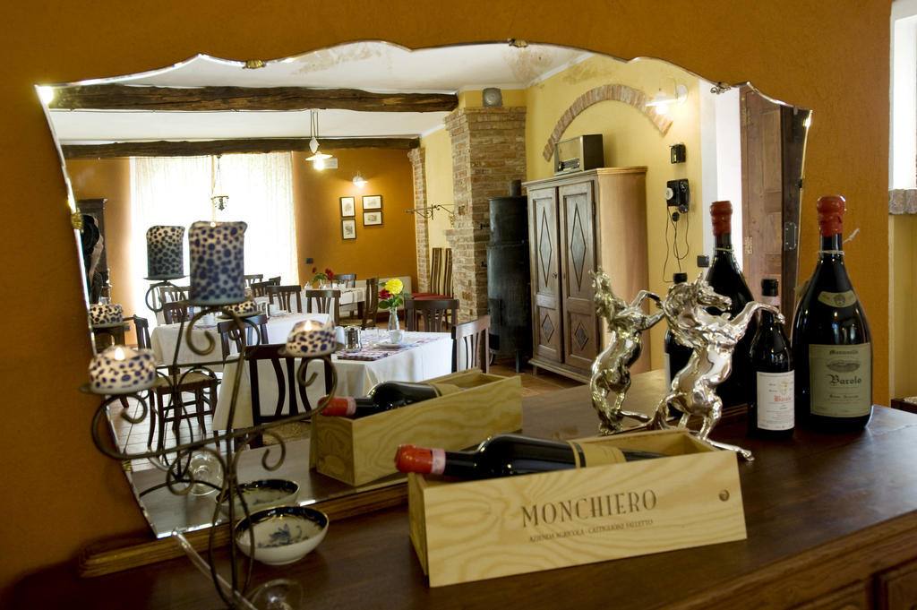 Agriturismo Cascina Monchiero Bra Kültér fotó